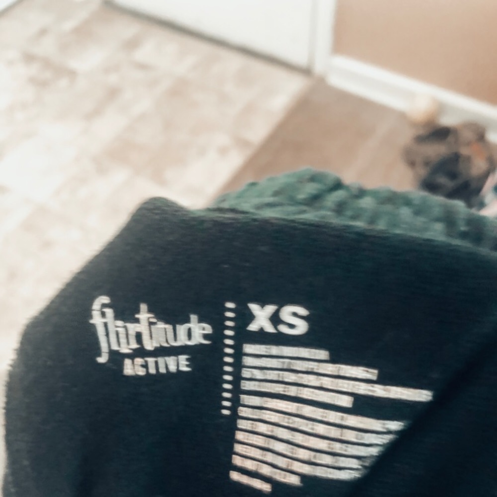 sweatpants !! - Picture 4 of 4
